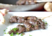 Rindfleischspießchen mit Zitronengrasmarinade