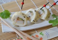 Italienisches Sushi mit Surimi