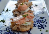 Reisküchlein mit gebratenem Lachs