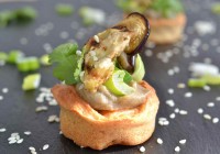 Linsentartelett mit Auberginenhummus