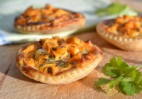 Süßkartoffel-Quiche mit Scampi