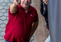 Der „Chef-Winzer“ (links)